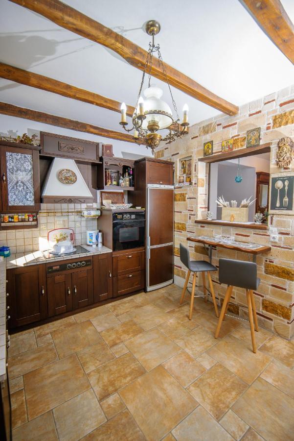 Iliannasvillas Nikiti  Exteriör bild